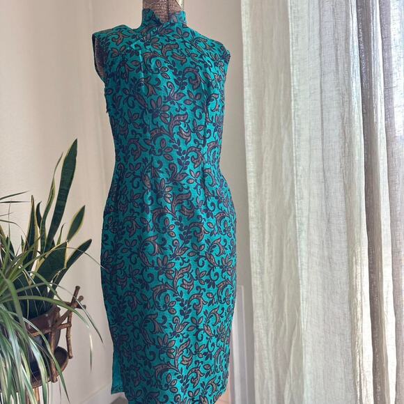 Other Dresses & Skirts - Vintage women’s Medium Dress Teal Brocade Sleeveless Dress Mandarin Collar